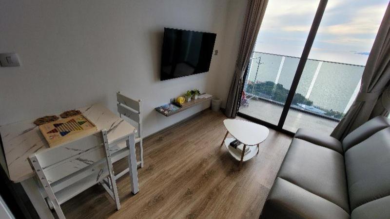 Andromeda Condo By Feng Pattaya Pokoj fotografie